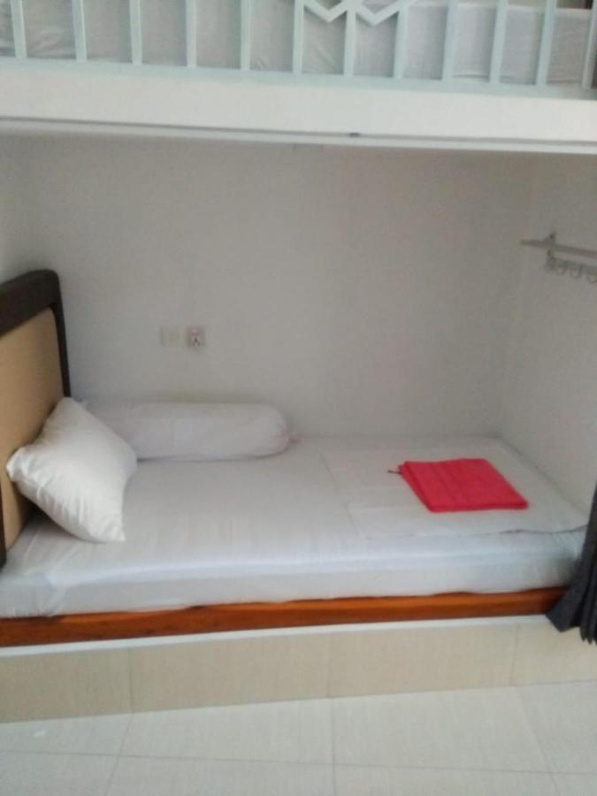 Dharma Yoga Homestay Dan Hostel Amed  Exterior photo